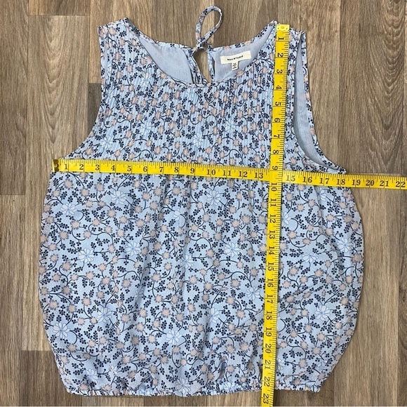 SALE 🛍️ MAX STUDIO floral sleeveless ruched top Womens size M - Picture 8 of 9
